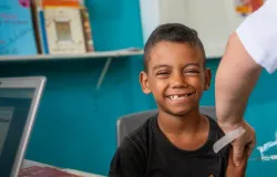 Brasil avana na vacinao de crianas e adolescentes com 1 milho de doses aplicadas nas escolas