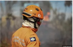 Governo de MT apresenta balano do perodo de incndios florestais e lana novos servios do Corpo de Bombeiros
