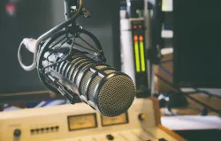 Narrador de 42 anos morre logo depois de trabalhar em vitria do Santos