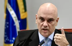 Moraes aponta 'modus operandi' sobre risco de fuga para ordenar domiciliar a condenados