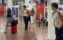 Bruna Marquezine e Shawn Mendes chegam juntos a Macei�