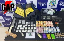 Pol�cia Militar prende dois homens por tr�fico de drogas em Barra do Gar�as