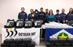 Detran entrega 30 etil�metros ao Batalh�o de Tr�nsito para refor�o na fiscaliza��o