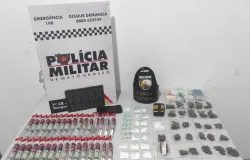 For�a T�tica prende homem com por��es de drogas e frascos de lan�a-perfume