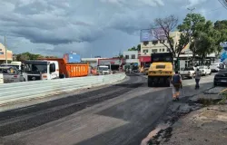 Obras do BRT seguem com execu��o de nova camada de asfalto na Prainha