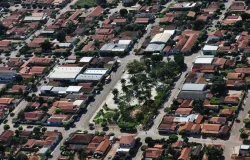 Investimentos do Governo de MT garantem obras em rodovias, escolas e programas sociais em Figueir�polis d>Oeste