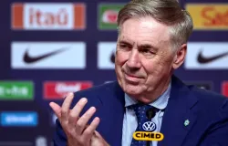 Ancelotti convoca lateral do Cruzeiro ap�s les�o de Alex Sandro
