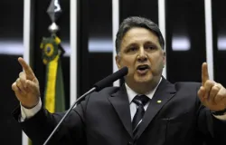 STF anula condena��o Anthony Garotinho pela Justi�a Eleitoral