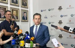 Mauro evita escolher candidato � Presid�ncia e elogia "predicados" de Fl�vio e Caiado