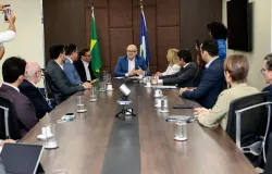 Governo de MT, MP e AMM firmam parceria para utiliza��o de m�quinas apreendidas em desmatamentos ilegais