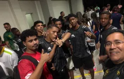 Escola Dep. Emanuel Pinheiro brilha na abertura dos Jogos Estudantis de V�rzea Grande com for�a total no Futsal Masculino!