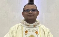 Den�ncia ao Vaticano aponta "caixa dois" e omiss�o de bispo em Barra do Gar�as