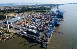 Exporta��es do agroneg�cio ga�cho crescem 37,6% em abril e soja lidera recupera��o no RS