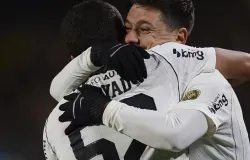 Corinthians busca empate no Uruguai, garante lideran�a do Grupo E e segue invicto na Libertadores