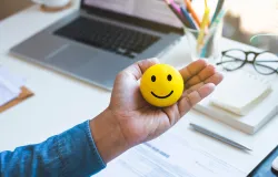 NR-1 entra em vigor e obriga empresas a olhar para sa�de mental como risco ocupacional: o que muda na pr�tica para empregadores e trabalhadores