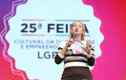 Governo lan�a campanha �O Brasil � de Todas as Cores� na Feira da Diversidade LGBT+ de SP