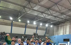Pinheiros cresce no segundo tempo e vence o Itaja� pela Liga Nacional de Handebol