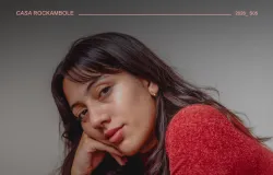 Una sof�a realiza show de estreia do EP �can��o para o caminho�