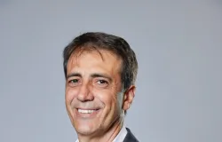 Sucess�o n�o � um evento de crise, � um processo de uma d�cada