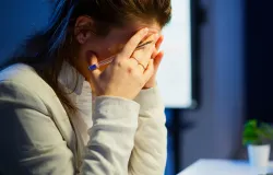 Burnout, ansiedade ou estresse? Entenda o que os sinais do corpo e da mente podem estar tentando dizer