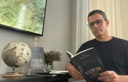 Alien�gena e padre protagonizam embate entre f� e raz�o em cen�rio p�s-clim�tico extremo de 2072 em nova distopia brasileira