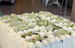 Viraliza��o dos bolos quadrados inspira novo projeto de confeiteira do ABC