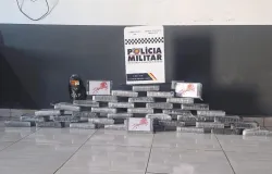 Pol�cia Militar apreende mais 46 tabletes de coca�na ap�s queda de aeronave em Reserva do Caba�al