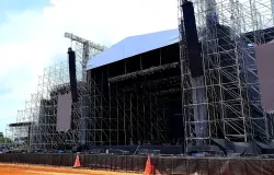 Montagem de estruturas para a Exposi��o come�a na reta final e � o �ltimo dia do segundo lote de passes e ingressos na quarta-feira (29)