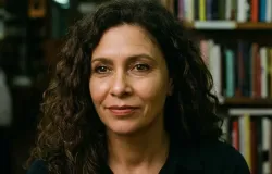 Escritora baiana lan�a novo romance sobre identidade e etarismo na Bienal do Livro de S�o Paulo
