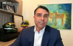 Fl�vio Bolsonaro aparece filiado a outro partido e PL alega fraude no TSE