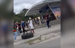 Mulher morre ap�s ser atingida por roda de �nibus do BRT
