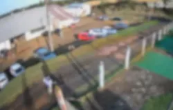 Tiroteio em festa comunit�ria deixa crian�a e tr�s adultos feridos