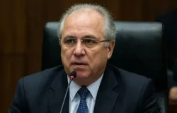STF cobra explica��o sobre conversa supostamente apagada entre banqueiro e ministro