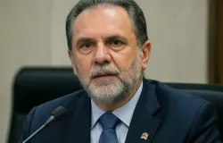 Pivetta chama proposta de reajuste para servidor de conversa vazia e diz que custaria R$ 4 bilh�es