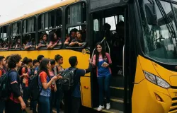 Cuiab� libera �nibus gratuito para estudantes a qualquer hora do dia
