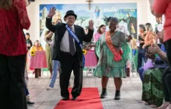 Idosos celebram 26 anos do CCI Padre Firmo com baile e escolha da realeza da Primavera em Cuiab�