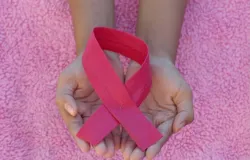 Outubro Rosa vai al�m da preven��o do c�ncer de mama, defende especialista em qualidade de vida