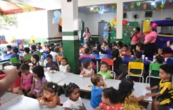 Festa animada celebra Dia das Crian�as em escola de Cuiab�
