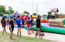 Festa no Passaredo une fam�lias e leva brinquedos, pipoca e sorteios �s crian�as de Cuiab�