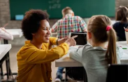 Live gratuita ensina escolas e fam�lias a proteger crian�as da internet