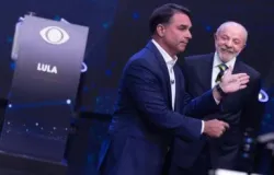 Lula ataca Fl�vio Bolsonaro ap�s revela��o de defesa a policial que matou crian�a