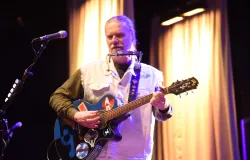 HUMBERTO GESSINGER ao vivo com a Tour Ac�sticos Engenheiros do Hawai - Musiva - Sexta