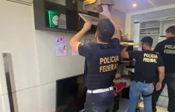 Pol�cia Federal apreende materiais usados para transporte de drogas no corpo pelo aeroporto de V�rzea Grande (MT)