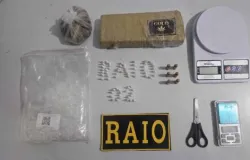 CPRaio prende dois suspeitos e apreende drogas e materiais para tr�fico em Aracati