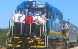 Ferrovia Transnordestina vai trazer um futuro melhor para o Cear�, diz governador