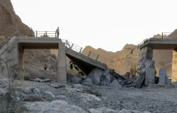 EUA bombardeiam Ir� ap�s fim de tr�gua