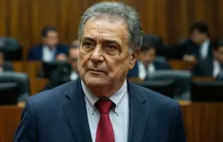 Vereador Decreta Luto e Suspende Sess�o Ap�s Morte de Seu Pai