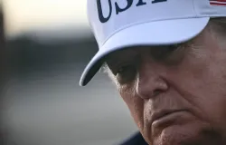 Supremo Tribunal dos EUA n�o permite Trump limitar votos por correspond�ncia