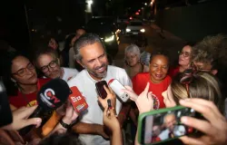 Elmano quer espalhar centros de juventude (Cuca) por todo o Cear�