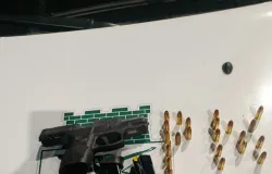 PMCE apreende pistola, carregadores e muni��es e prende dupla em Barbalha